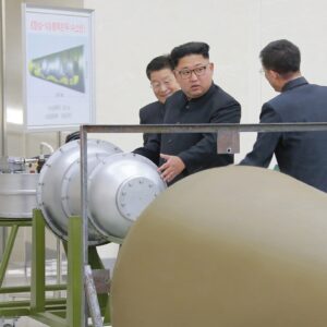 Corea del Nord, le minacce atomiche di Kim: "Affonderemo il Giappone, cenere e tenebre per gli Usa"