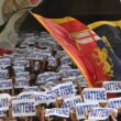 Genoa, protesta tifosi con striscioni: "Enrico Preziosi vattene"