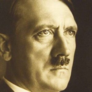 Adolf Hitler, la rubrica dei nazisti venduta all'asta per 37mila euro