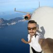 Pilotganso, il pilota re di Instagram: le sue foto estreme in aereo