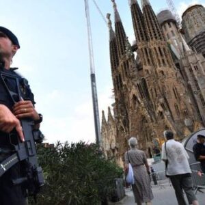 Allerta Terrorismo Barcellona, sgomberata stazione metro Sagrada Familia