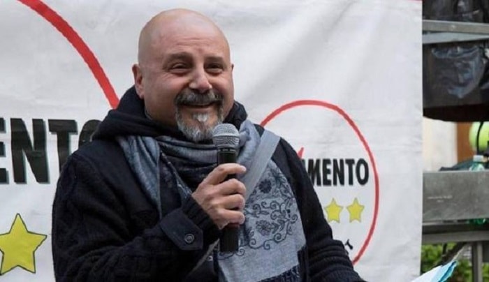 Emanuele Dessì, candidato M5s al Senato che non si può più ritirare