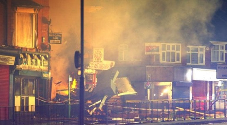 L'edificio coinvolto nell'esplosione a Leicester (foto Ansa)
