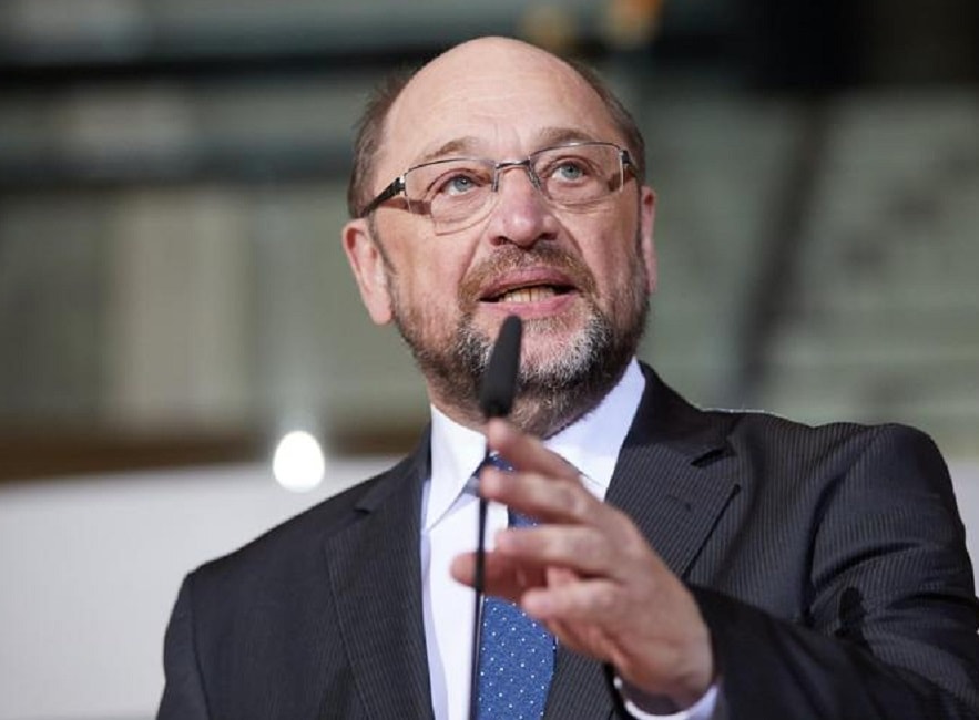 Germania: Schulz, il kapo di Berlusconi, perde partito e ministero. Sdp in rivolta
