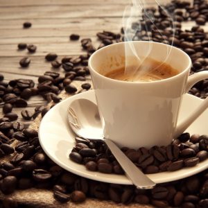 Caffè, 3 tazzine al giorno puliscono le arterie e proteggono il cuore