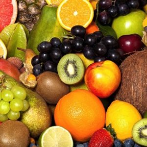 Frutta e verdura contengono vitamine ed anche sostanze dannose alla salute: ecco quali