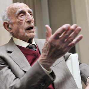 Gillo Dorfles morto: addio al critico d'arte, aveva 107 anni