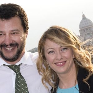 Elezioni 2018, il post voto. Giorgia Meloni nella stretta di Salvini, nella gabbia del Gra di Roma