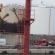 Livorno, esplosione in serbatoio nel porto industriale: due operai morti 06