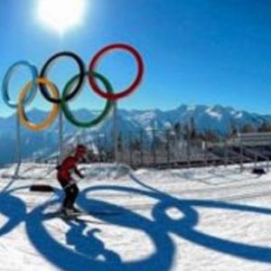 Olimpiadi invernali 2026 in Italia non si può. Il regolamento da ragione ai M5s (foto Ansa)