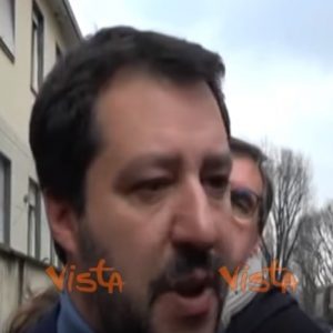 Matteo Salvini difende Alberto da Giussano: "Non lo tolgo da simbolo Lega"