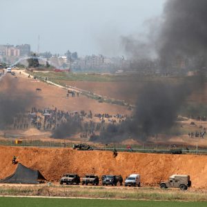 Nuovi scontri a Gaza, al confine con Israele