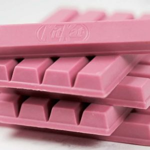 Nestlé lancia il cioccolato Ruby, KitKat rosa