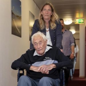 David Goodall, biologo australiano di 104 anni, muore con il suicidio assistito in Svizzera
