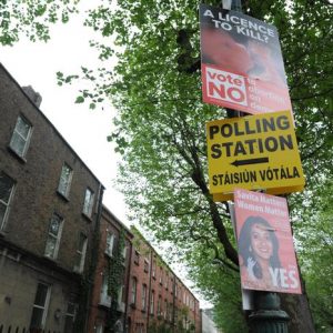 Irlanda, referendum aborto: vince il sì alla legalizzazione