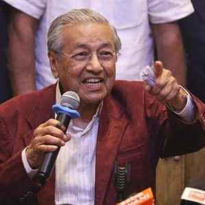 Malaysia: nuovo premier Mahathir Mohamad, 92 anni e antisemita. Dopo 60 anni sconfitto partito di governo