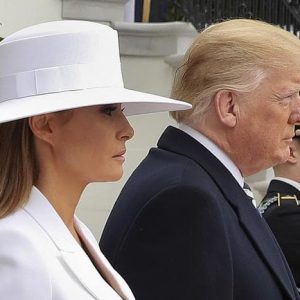 Melania e Donald Trump sarebbero "separati alla Casa Bianca: ognuno sta nella propria ala"