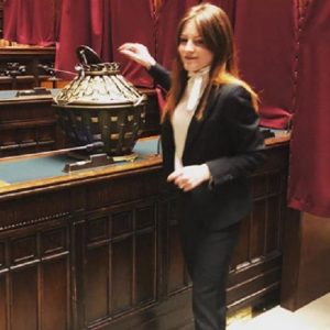 Eva Lorenzoni, deputata Lega contro il nonno che ospita migranti nel suo ostello