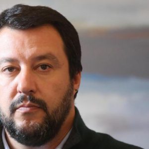 Migranti, Salvini in Libia. Incontrerà il premier al Sarraj. L'annuncio su Twitter