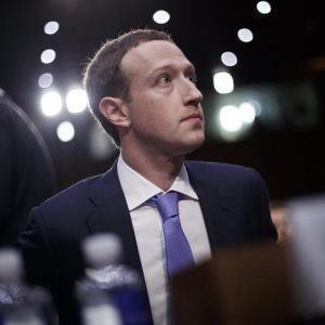 Facebook zuckerberg olocausto