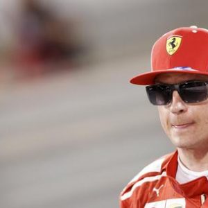 Formula 1. Raikkonen eroico, terzo posto in Ungheria senza bere: pasticcio Ferrari, la bottiglietta d'acqua non viene collegata alla cannuccia