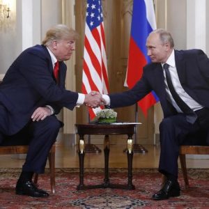 Trump e Putin, obiettivo comune: disgregare la Ue. La tesi di Adriana Castagnoli