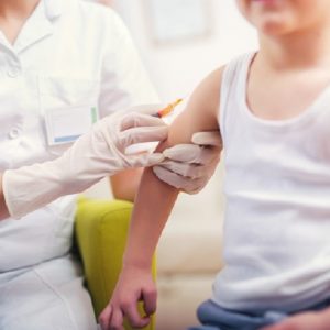 Vaccini, la Cassazione: non provocano autismo. Niente risarcimento (foto Ansa)