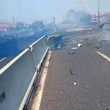 Bologna: squarcio in A14 e ponte crollato dopo l'esplosione a Borgo Panigale FOTO