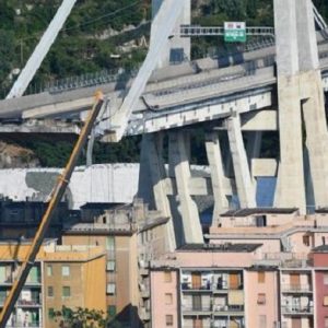 Ponte Morandi: Grillo, Toninelli e la "gara" sulla ricostruzione con Renzo Piano