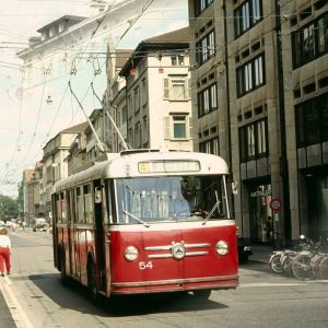 Svizzera, 92enne multata sul bus: era salita con 4 minuti di anticipo