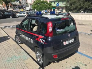 Panda carabinieri distrutta Cagliari