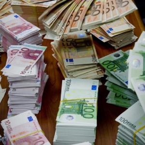 Risparmi: 10mila euro investiti prima delle elezioni oggi sono 8708 (Borsa), 9061 (titoli di Stato)...