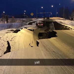 Terremoto Alaska, scosse di magnitudo tra 6.6 e 7.1. Allarme tsunami 2