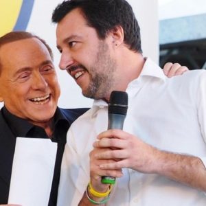 Berlusconi baluardo dei moderati: "Dittatura". Salvini: "Frustrato di sinistra". Fine di un amore