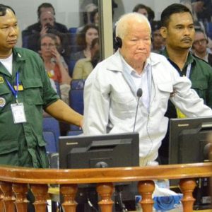 Cambogia: gli ultimi due feroci capi dei Khmer rossi condannati anche per genocidio