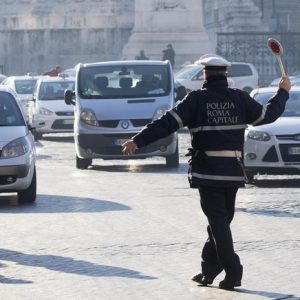 roma blocco auto oggi