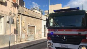 Cagliari, crolla palazzina disabitata FOTO: nessun ferito4