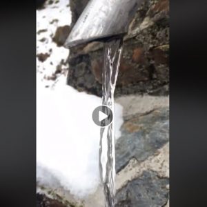 acqua ghiacciata