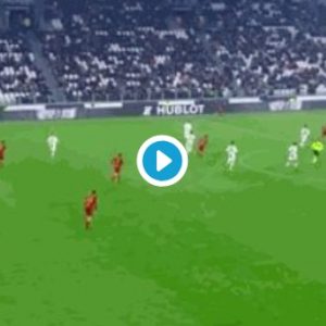 Douglas Costa VIDEO GOL Juventus-Roma annullato dal VAR: decisione giusta