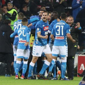 Serie A: Napoli torna a -8 dalla Juve. Roma soffre ma vince e salva panchina Di Francesco