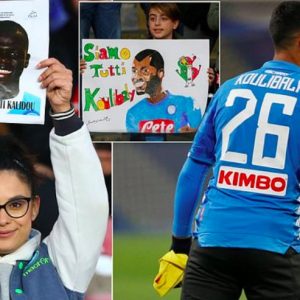 Napoli-Bologna, giocatori in campo con la maglia di Koulibaly. Sugli spalti 10.000 mascherine contro il razzismo