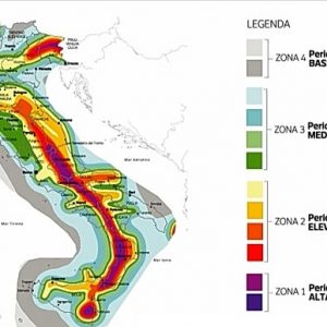Terremoto, mappa dell'Ingv con le zone più a rischio in Italia. Era il 2004...