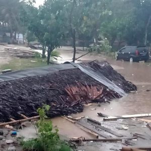 Tsunami in Indonesia: oltre 60 morti, 600 dispersi