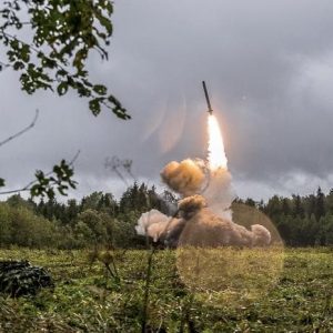 Usa rompono Trattato Inf, Russia minaccia. Europa torna terra di missili