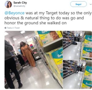 Beyoncé nel supermercato, fan bacia il pavimento dopo il suo passaggio1