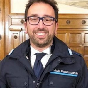 Cesare Battisti, Bonafede pubblica video che rivela identità di un agente. Penalisti lo denunciano