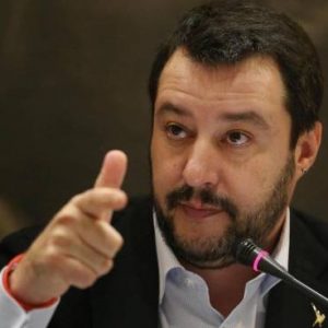 Salvini: "Sindaci, ribellatevi alla legge sbagliata". Era il 2016, era lui il traditore?