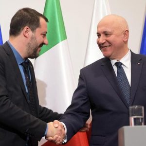 Salvini: "Patto in Europa come quello Lega-M5s per avere i sovranisti primo movimento a Bruxelles"