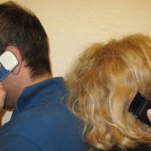 Telefonini fanno male? Ministeri devono informare sui rischi collegati, la sentenza del Tar
