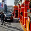 Napoli, aria al posto della benzina: 2 distributori sotto sequestro, Finanza scova telecomando FOTO 06